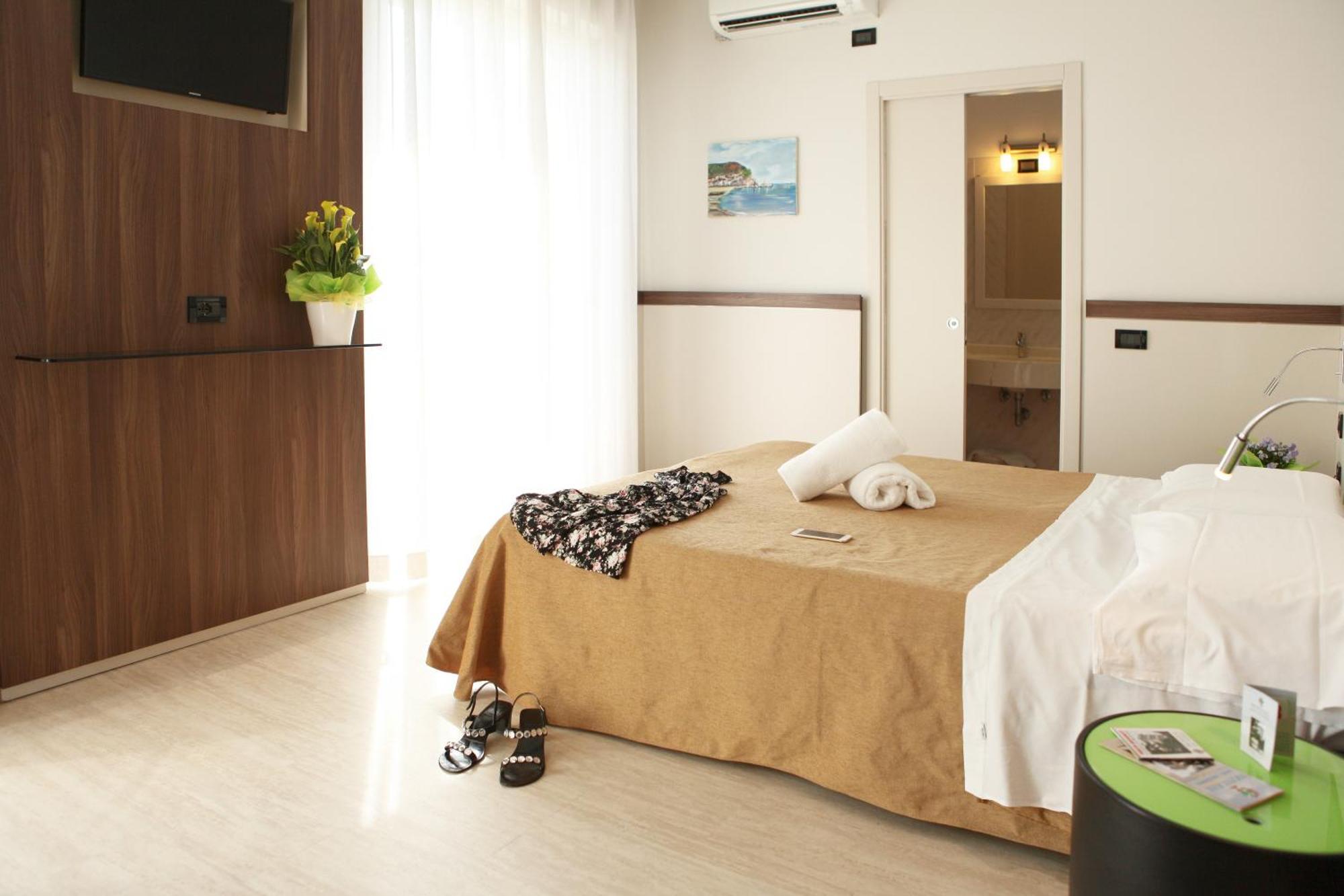 Hotel Mondial Porto Recanati Extérieur photo
