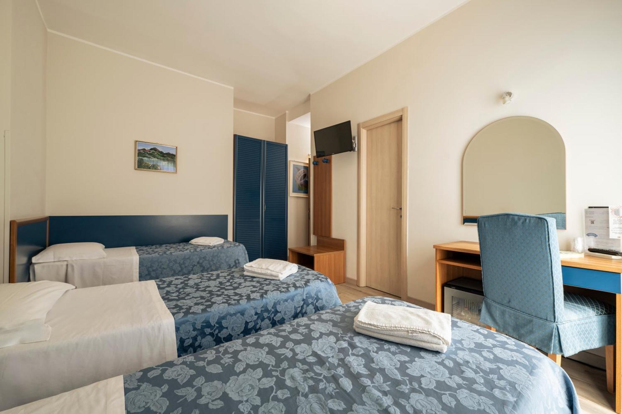 Hotel Mondial Porto Recanati Extérieur photo