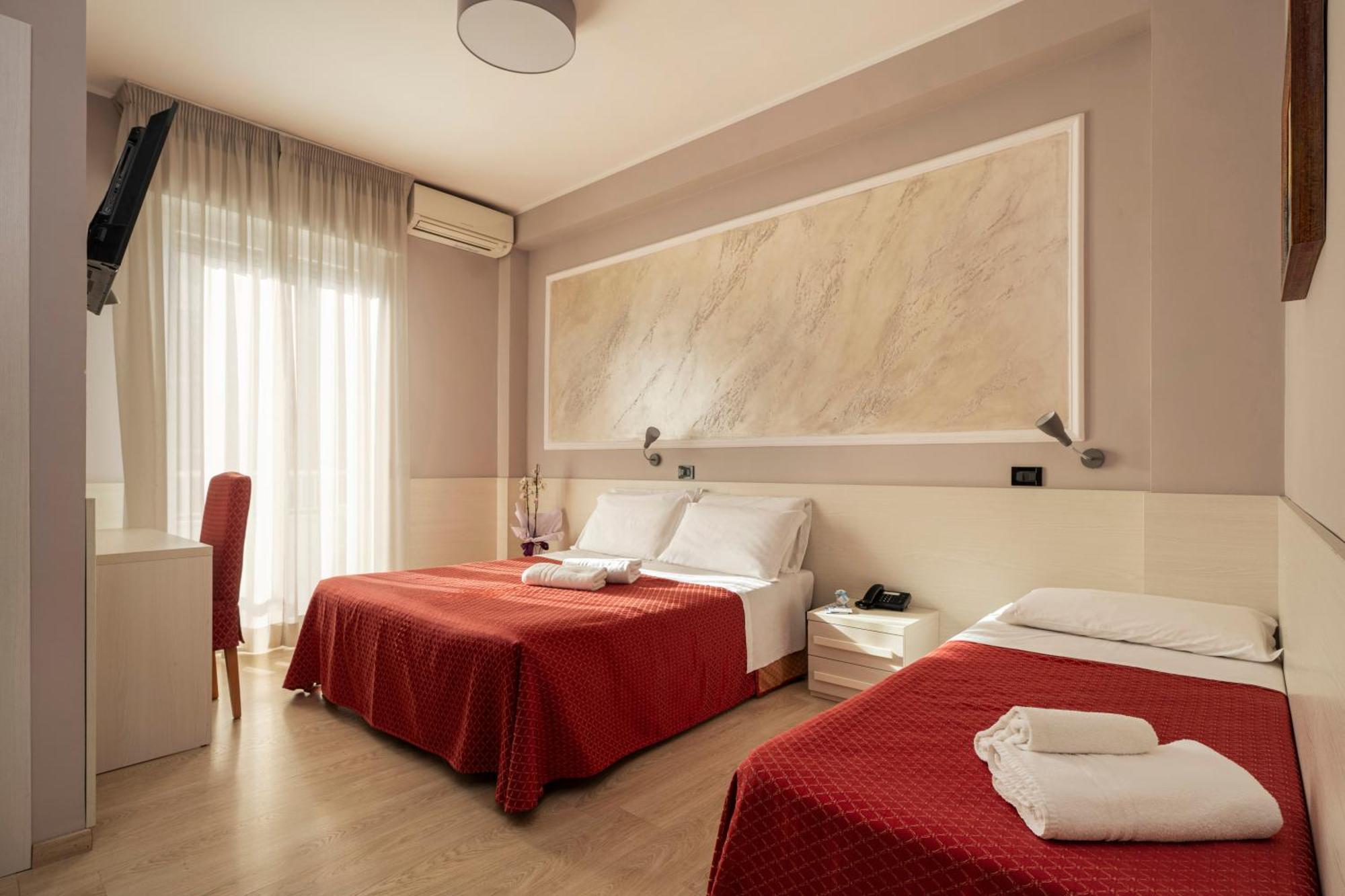 Hotel Mondial Porto Recanati Extérieur photo