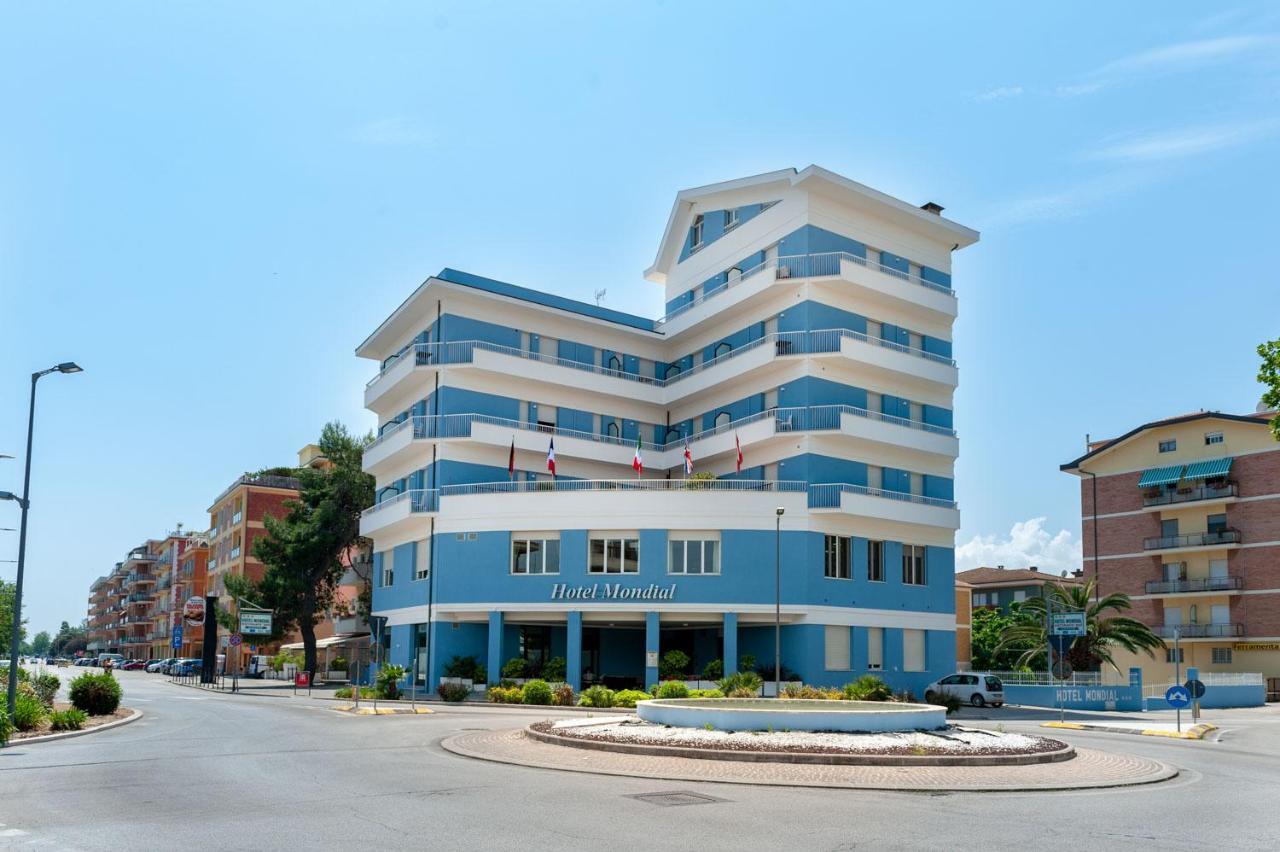 Hotel Mondial Porto Recanati Extérieur photo