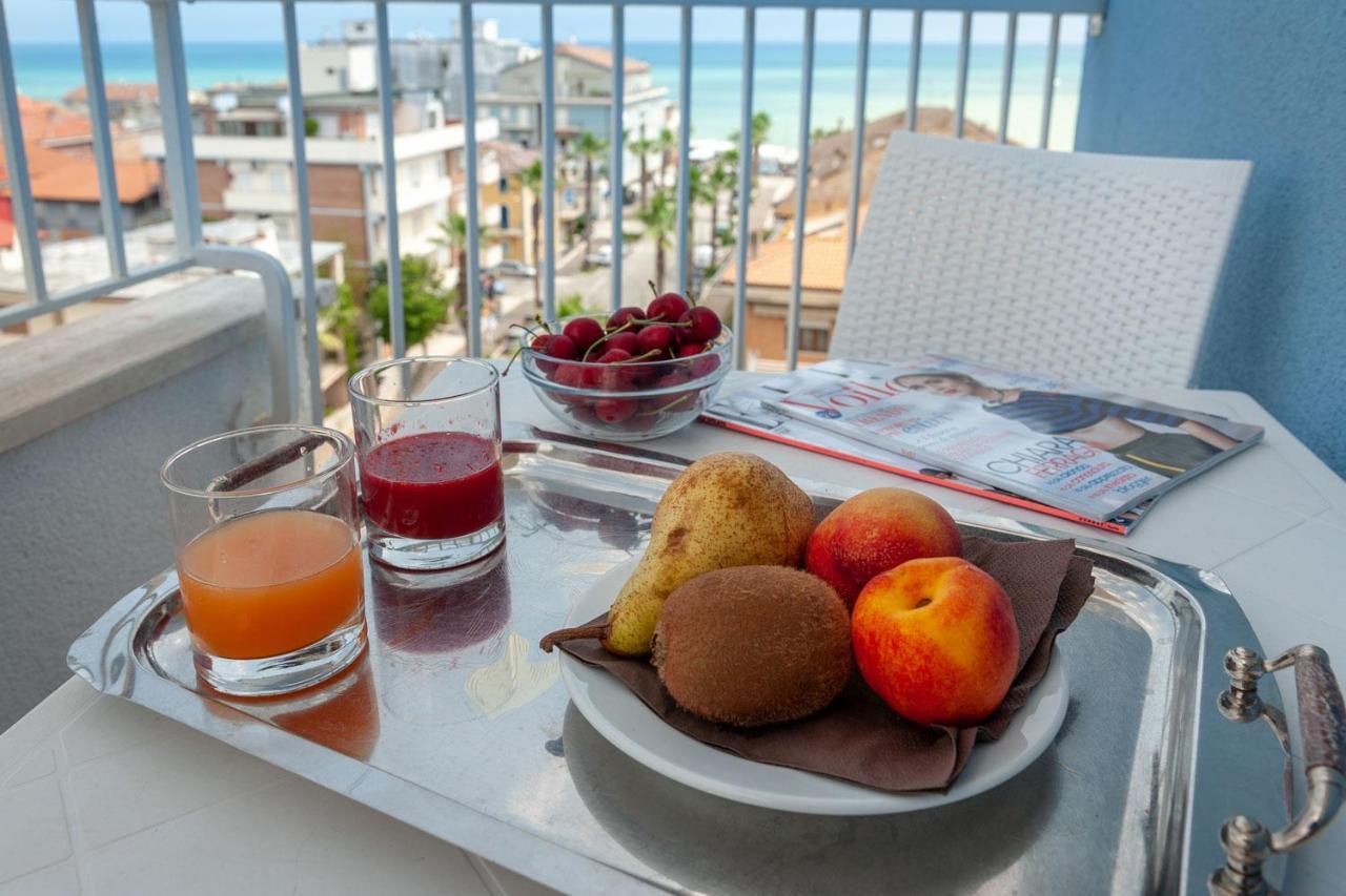 Hotel Mondial Porto Recanati Extérieur photo